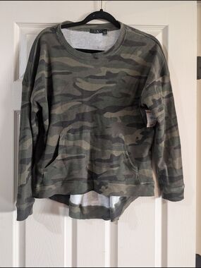 RDI Camo Waffle Knit Sweater